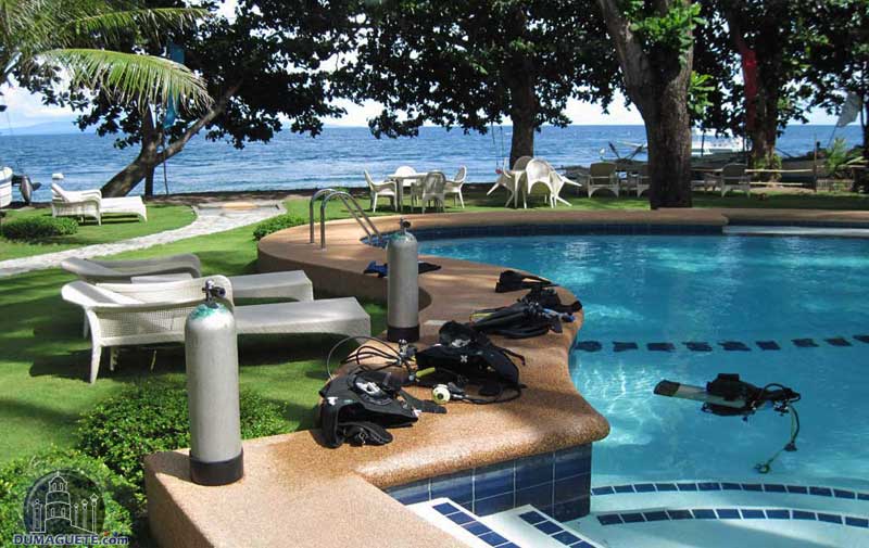 Mikes Beach Resort Dumaguete