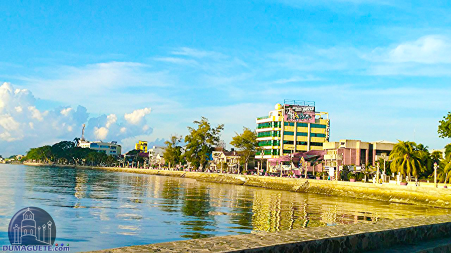 Rizal Boulevard Dumaguete