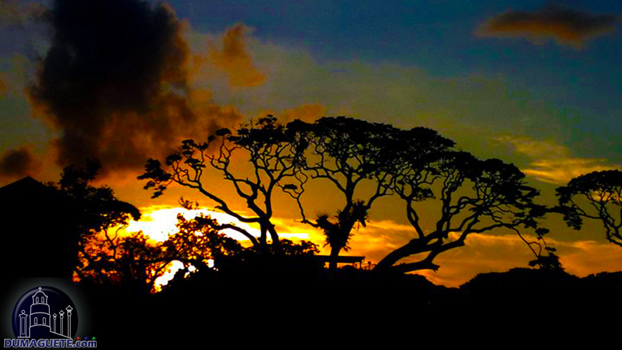 Dumaguete Freedom Park Sunrise view