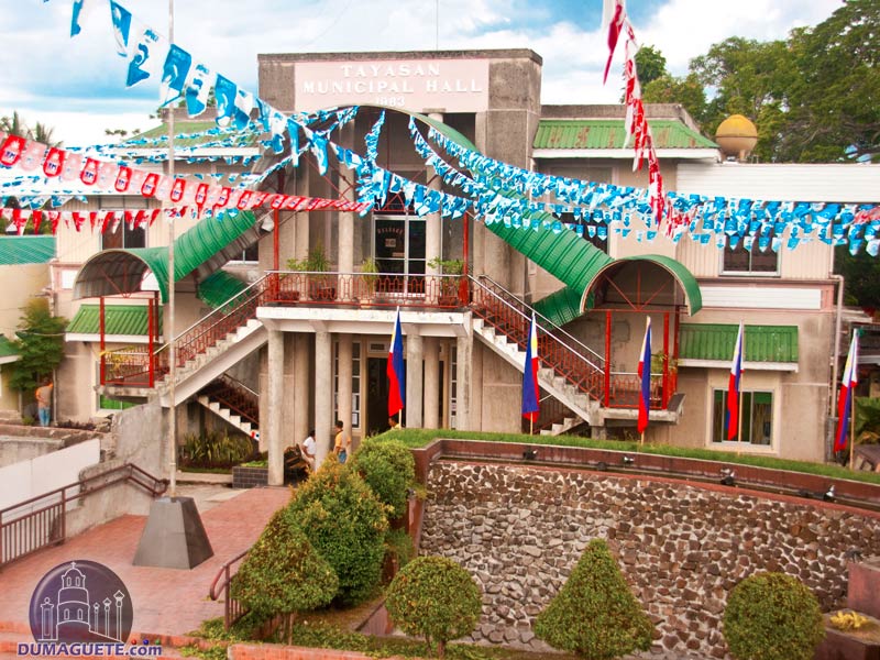 Tayasan Municipality Hall