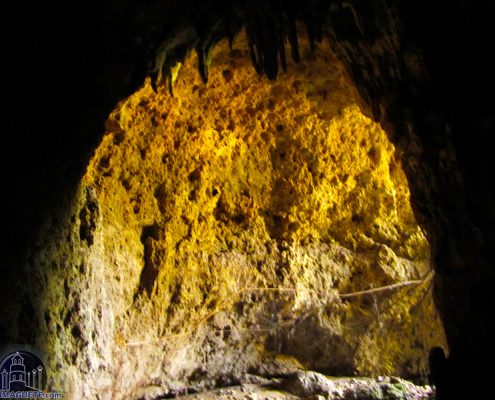 Vallhermoso Maglahos-Cave-intrance-view-from-inside